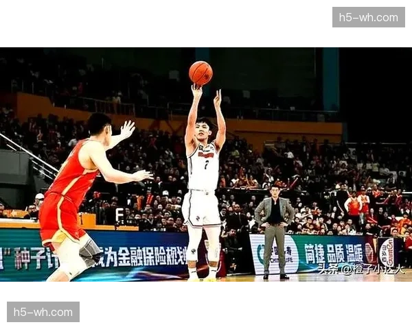 三节结束，浙江广厦领先广东宏远9分，胡金秋已得25分